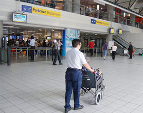 Enac: assistenza passeggeri con disabilità o a mobilità ridotta senza costi addizionali