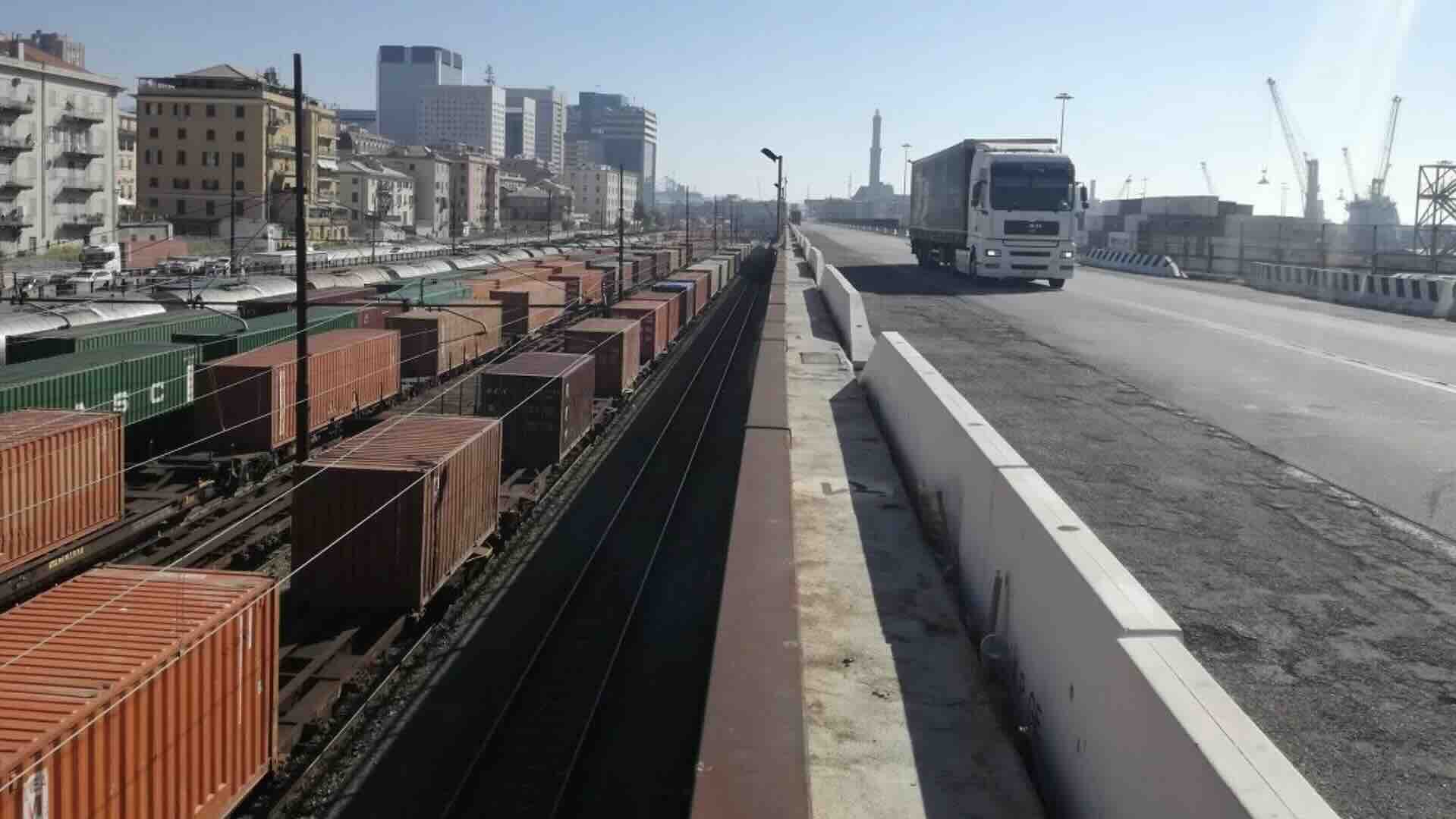 Autotrasporto: indennizzo per congestione portuale sul trasporto da e per il porto di Genova