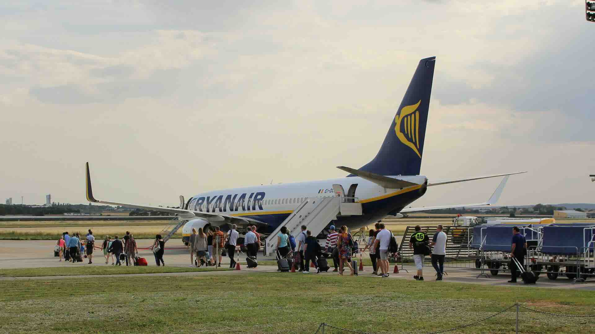 Ryanair voli low cost offerta flash per 48 ore