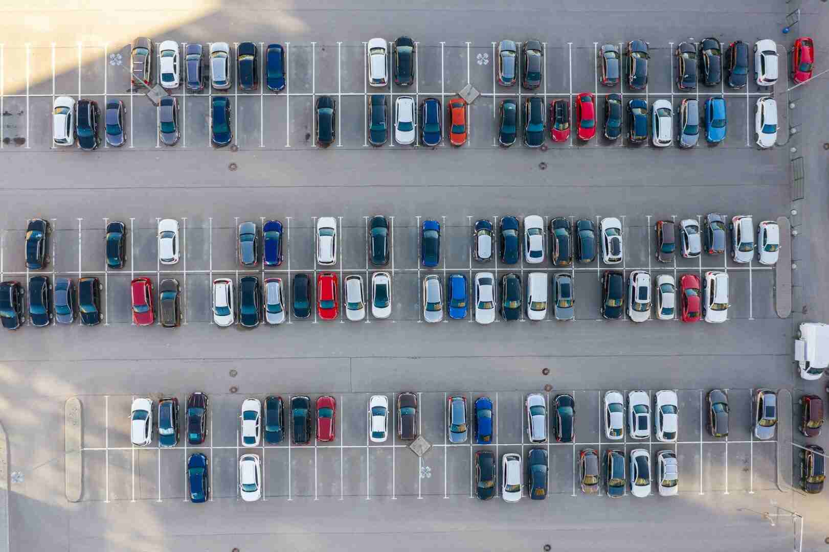 Mobilità urbana: in Italia è emergenza parcheggi