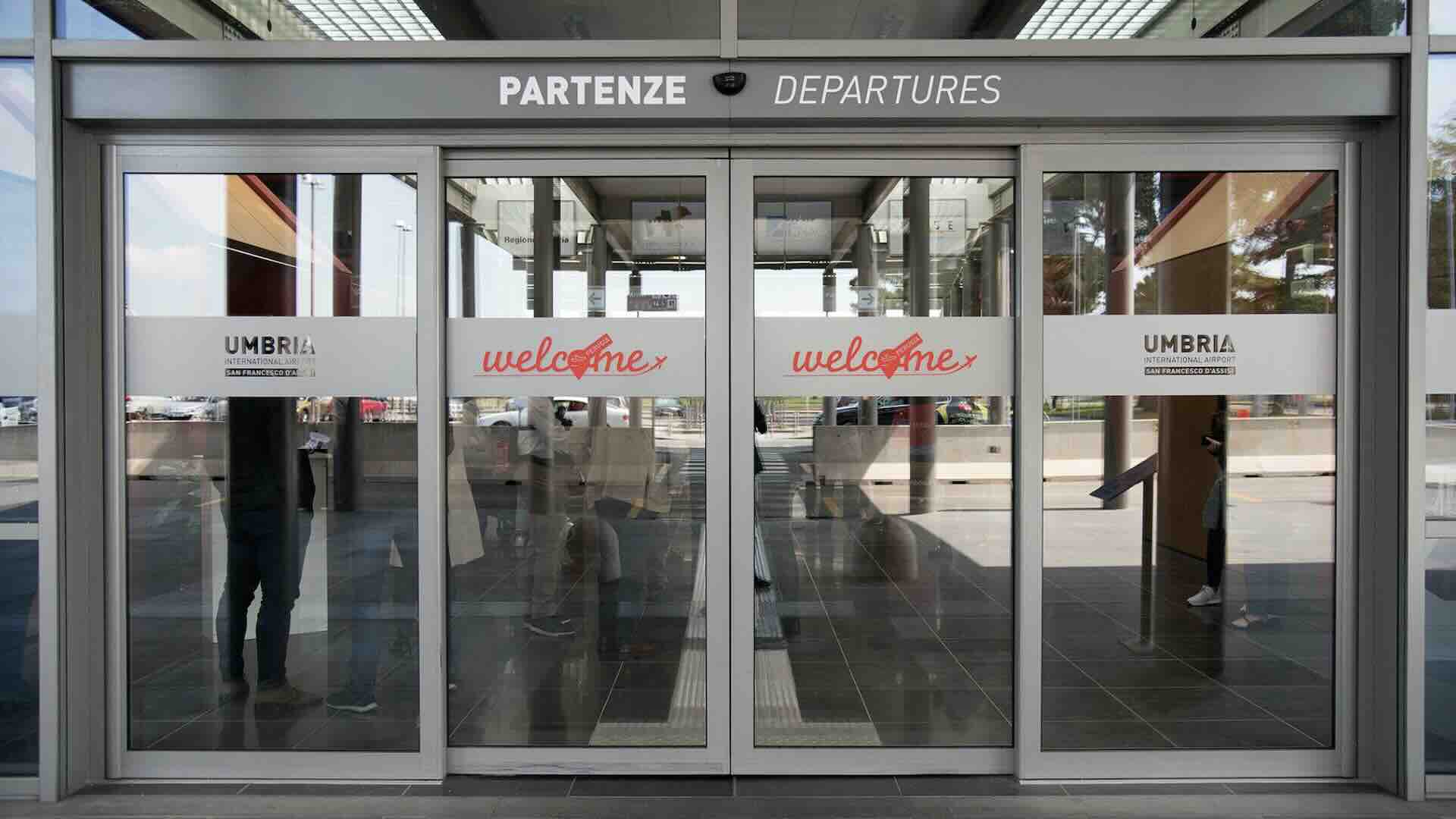 Aeroporto dell’Umbria Perugia: nuovi servizi Telepass e autonoleggio