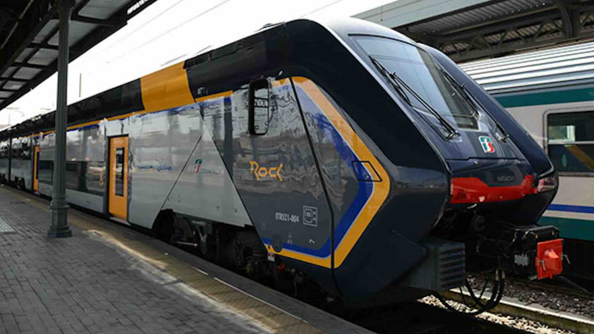 Trenitalia nuovo treno regionale Rock per Roma