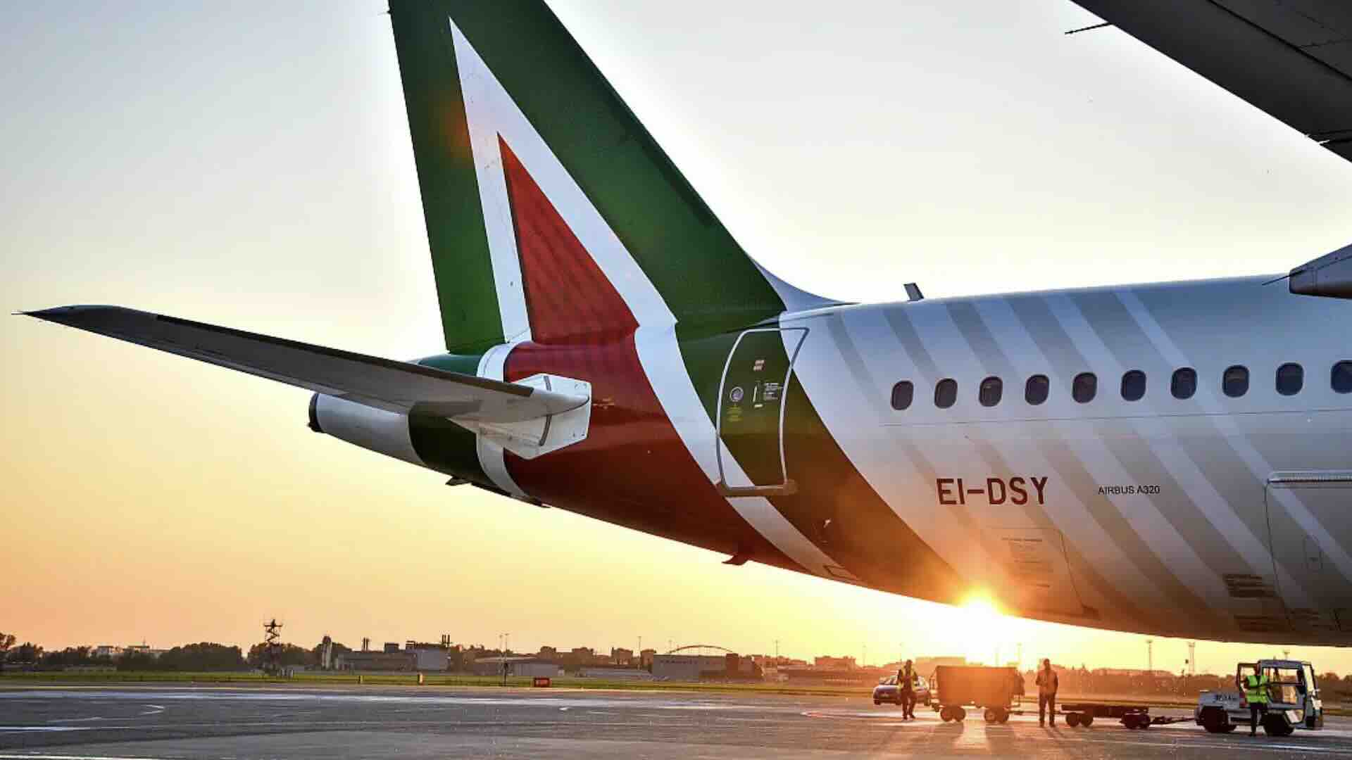 Alitalia, cassa integrazione ex dipendenti estesa a dicembre 2024