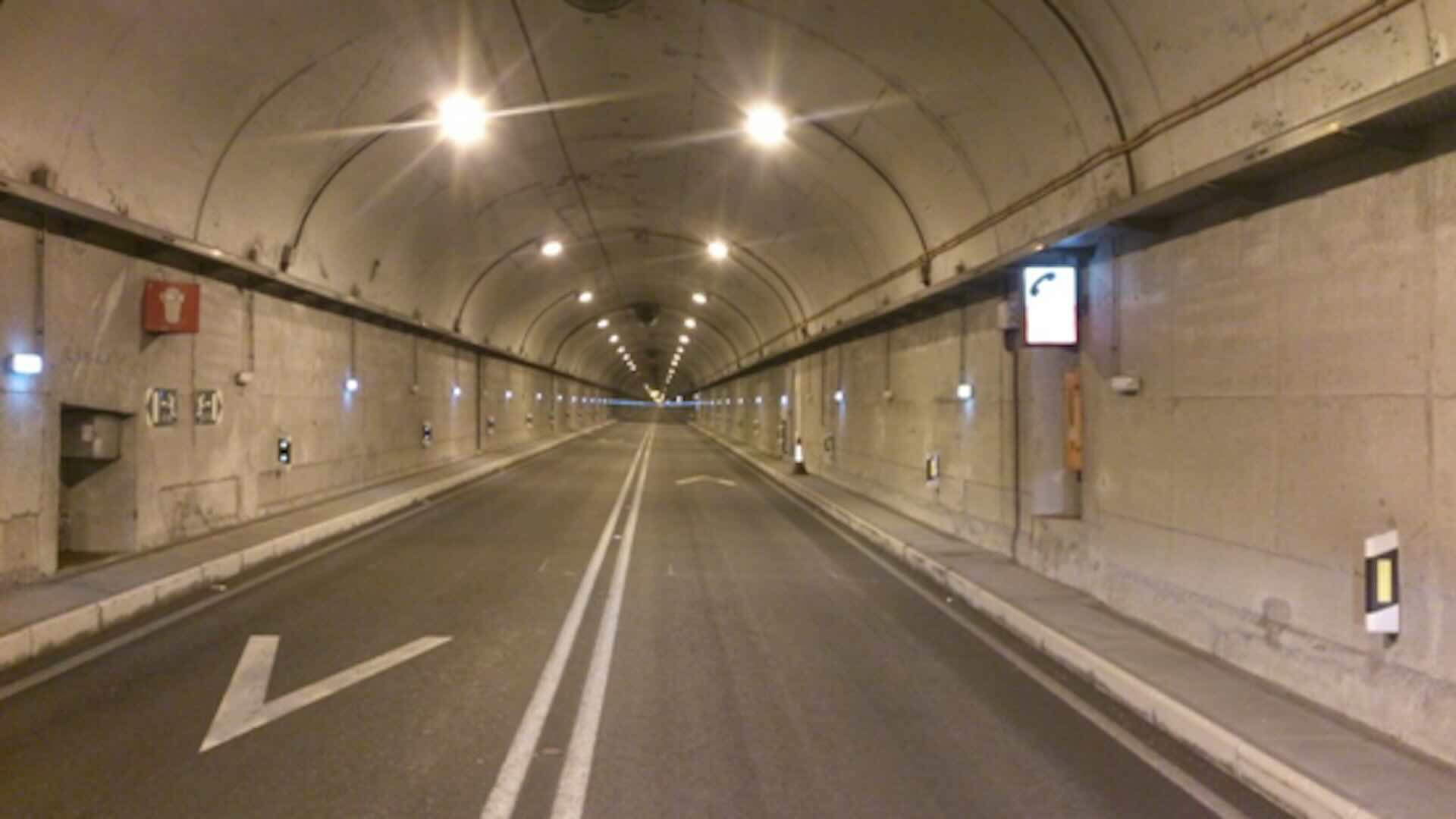 Camion: aperto il transito nel tunnel di Bielsa tra Francia e Spagna dal 20 settembre