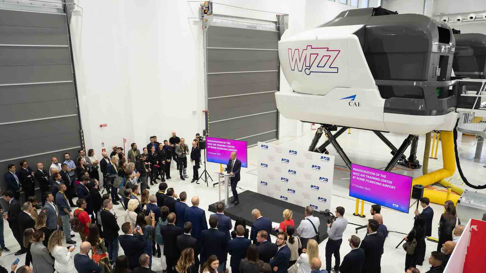 Wizz Air inaugura il nuovo centro di formazione piloti all’aeroporto di Roma