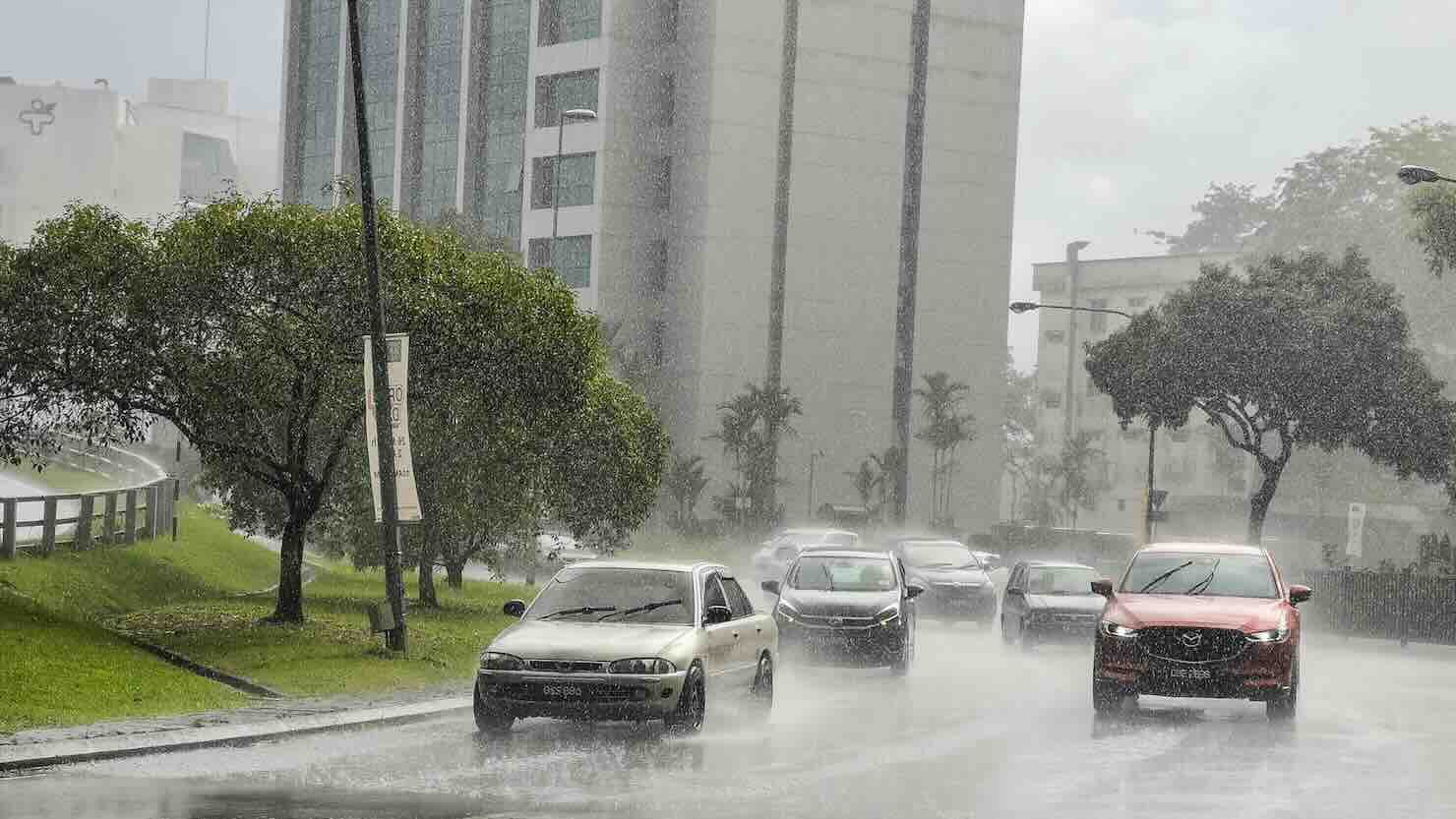 Maltempo: come proteggere l’auto, ecco 10 consigli utili