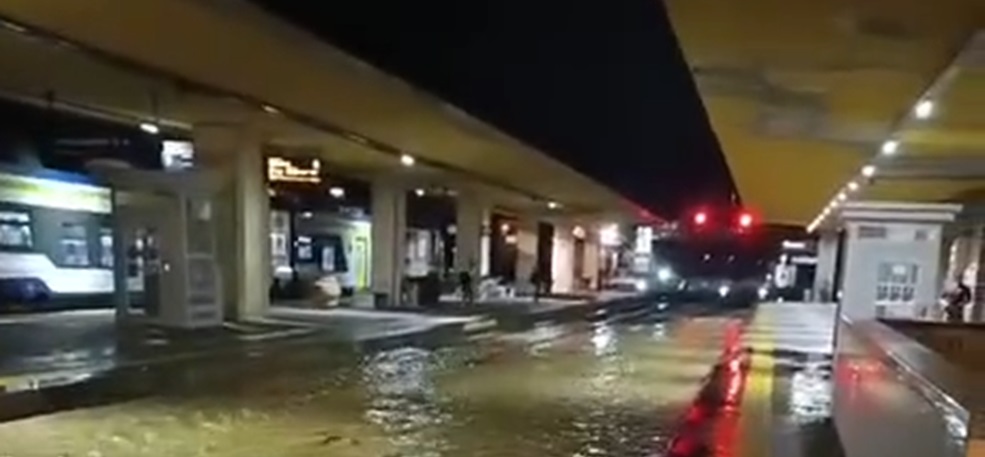 Siena, stazione allagata dal nubifragio