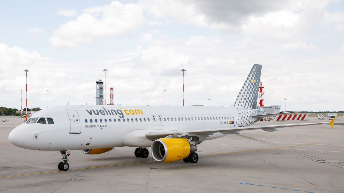 Vueling: compagnia voli low cost più puntuale nel 2024 in molti aeroporti, ecco quali