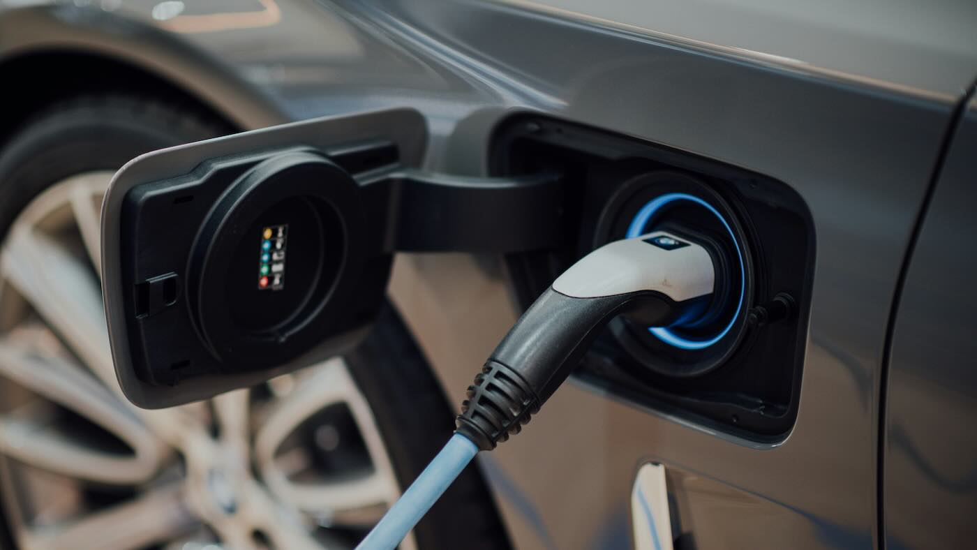 Auto elettriche, Antitrust: istruttoria contro BYD, Stellantis, Tesla e Volkswagen