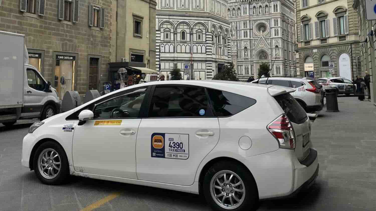 Aggressione a tassista, protesta dei taxi il 7 febbraio 2025